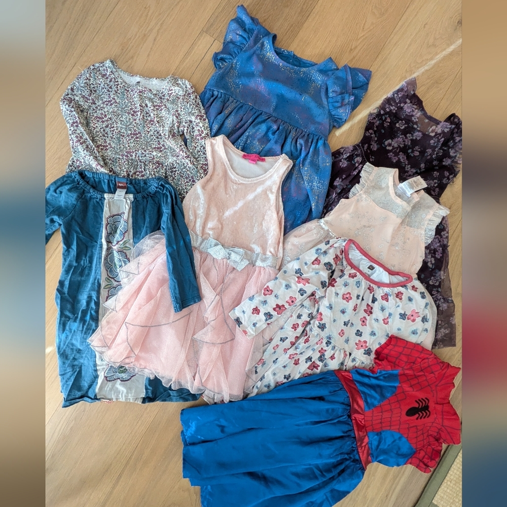 Assorted 6T Girls' 8 Dresses Bundle